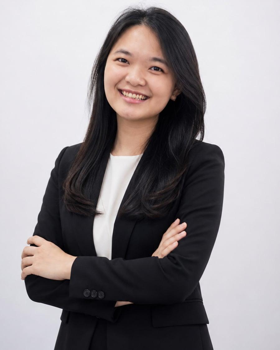 Portrait of Wong Sze Yi, Managing Partner